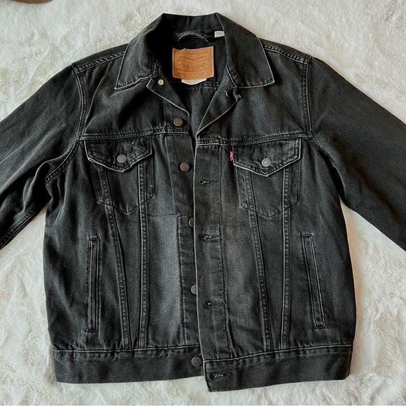 Levi’s VINTAGE RELAXED FIT TRUCKER JACKET - Picture 5 of 6